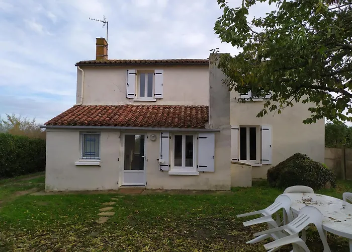Casa de Férias Maison De Le Bernard